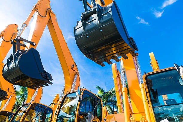 Flota de excavadoras disponibles para arriendo inmediato